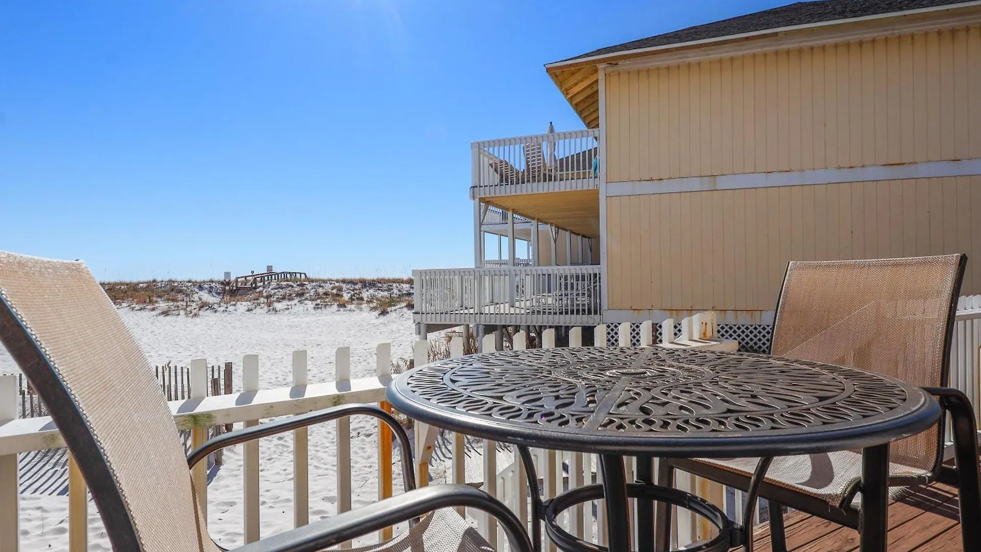 Sandpiper Cove 1119- By Holiday Isle Properties Destin