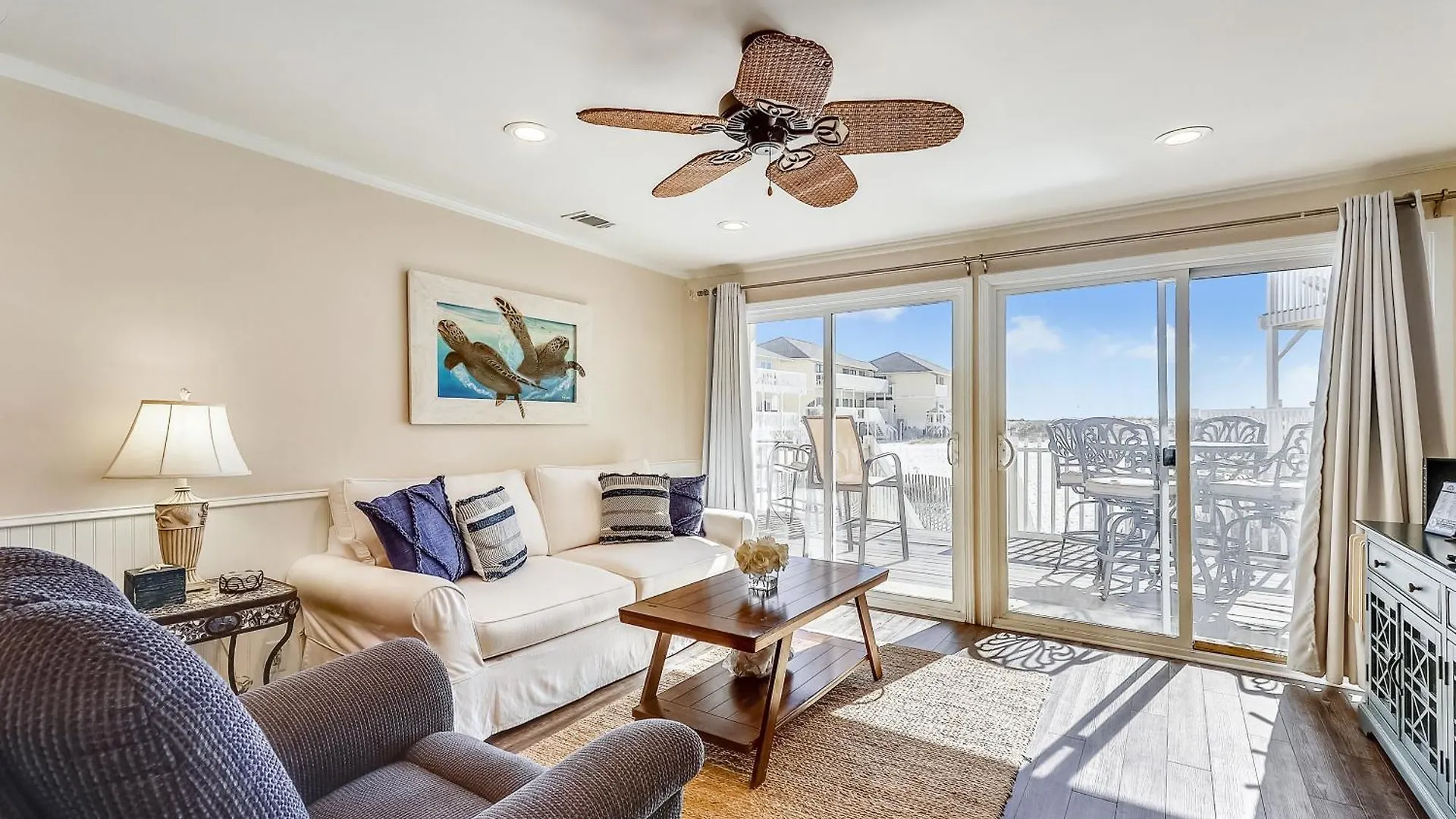 Sandpiper Cove 1119- By Holiday Isle Properties Destin